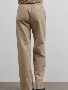 Pomandère  - Pomandére Iconic trousers in cotton gabardinent.